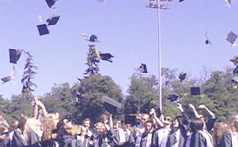 ���I�����~