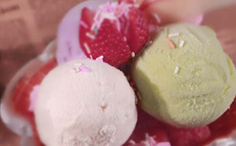 ����ܵ�����600�֣�ͨ��10ƪ��