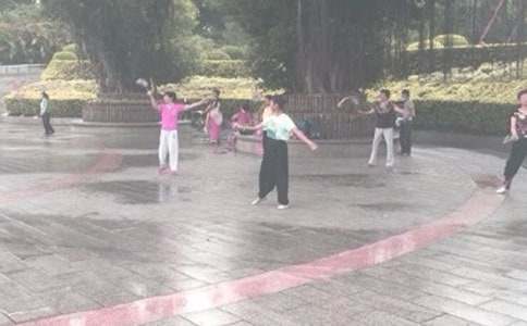 ���꼉����������400�֣����x26ƪ��