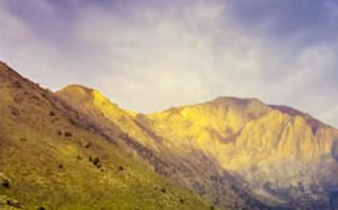 �����еĴ�ɽ����500��