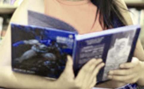 大學生賣鳥判10年作文