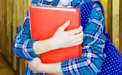 ��W������������`���2500�֣�ͨ��13ƪ��