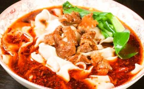 ɽ������������