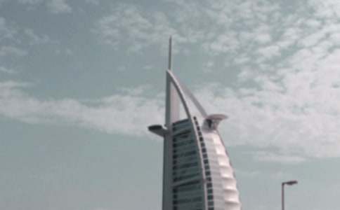 ���P�ϰݽ��^�L������600�֣����x16ƪ��