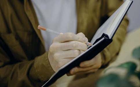 ��һ���е��µ����x�������500��