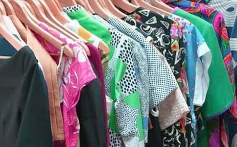 ���b���¶Ȃ��˘I�����Y