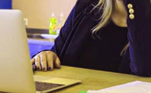 ���P��λ����300����ƪ