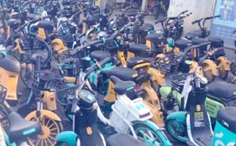 �����܇�ĳ�������