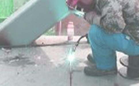 ���ӌ������