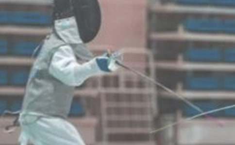 ���w�������