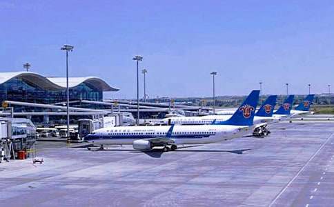 �C�����z���������b��