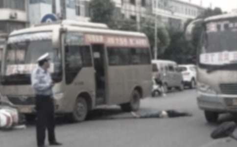 珍愛生命--------遠離交通事故_小學想象作文