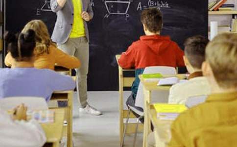 С�W����һ����̼�ж������̰������x10ƪ��