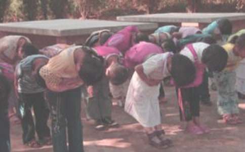 �е��� ��һ�Ø�Ϲ� ��x��