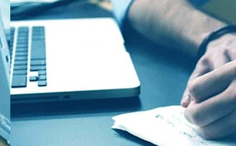 �_������R�~