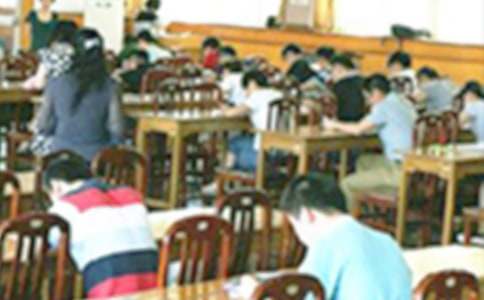 T��ĸ�_�^��Ӣ�Z�ļ���ԇ�~�R