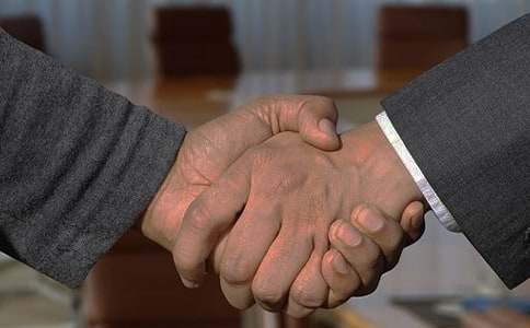 318ף�����ѿ͑��l��ؔ��Ԓ�Z�����x100�䣩