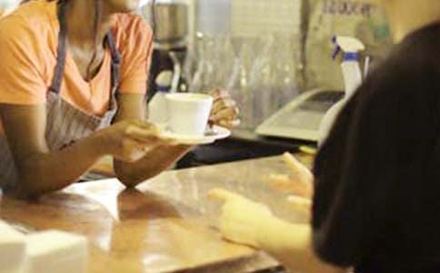 ����Ʒ����������300����ƪ