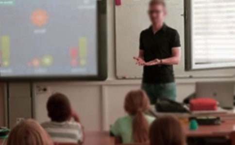 ����߅�ĺ��ώ���С�W����