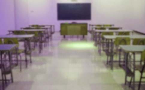 �������ģ���ĸУ