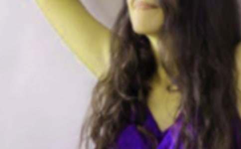 �oͬ��Ů���ĸ�����