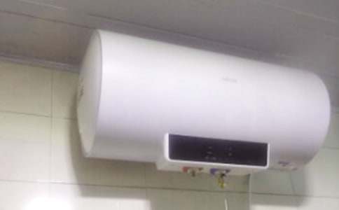 ���Ƶ�̫��ܟ�ˮ�����꼉����400��