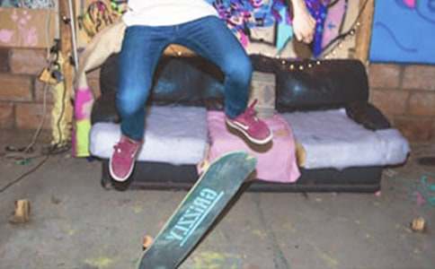 �����Ї������~