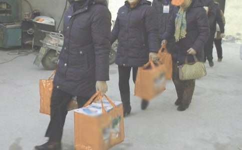 給弟弟送禮物的五年級作文