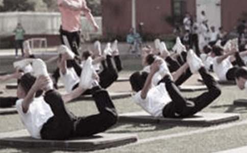 ���꼉�σ��w���̌W����Ӌ��