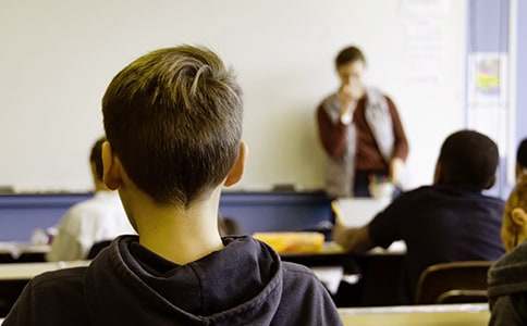 �P�����ČW���и���x���}