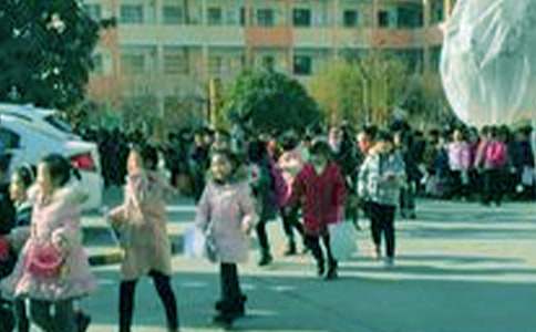 �����]��С�W������900�ּ���ʮƪ