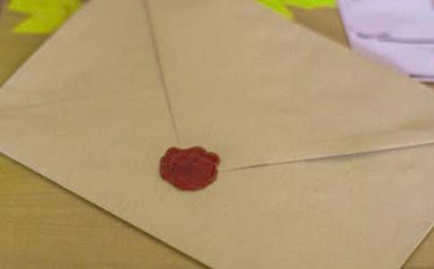 信封900字-看圖作文