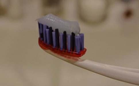 �ɐ۵������C����400��