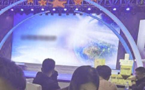 ���]������������x�~