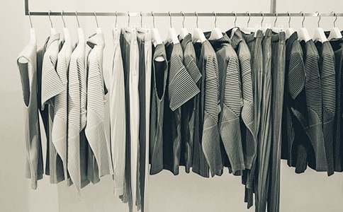 δ�����·�С�W���ąR��15ƪ