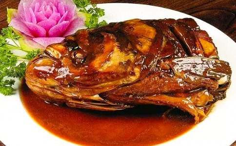 媽媽愛吃魚頭450字作文