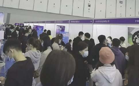 森林超市招聘會小學作文