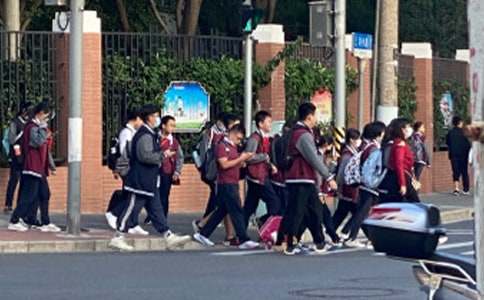 �ЌW�����ģ�ͬ���Ķ�ȥ�ă��ˣ�