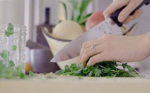 爸爸第一次做飯作文600字