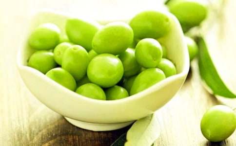 我也銜過一枚青橄欖作文700字(通用26篇)